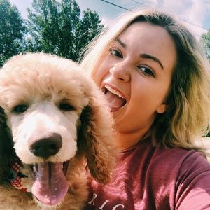 Meet your Posher, Bethany